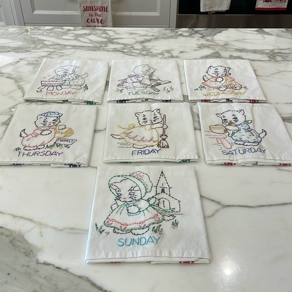 Hand Embroidered/Stitched Days of the week Dish Towels—BEAUTIFUL!!  Not Used! - Picture 1 of 11